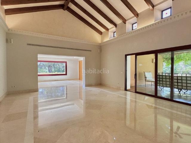 Casa adosada en venta en Marbella, La Carolina Guadalpín. Casas adosadas.