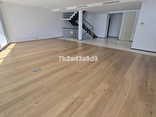 Casa adosada en venta en Marbella, La Carolina Guadalpín. Casas adosadas.