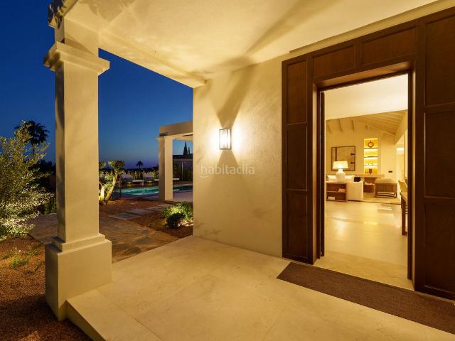 Casa adosada en venta en Marbella, Las Brisas. Casas adosadas.