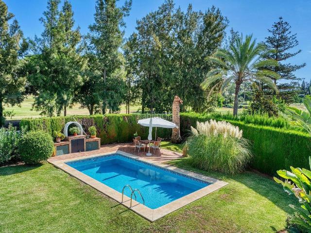 Casa adosada en venta en Marbella, Las Brisas. Casas adosadas.