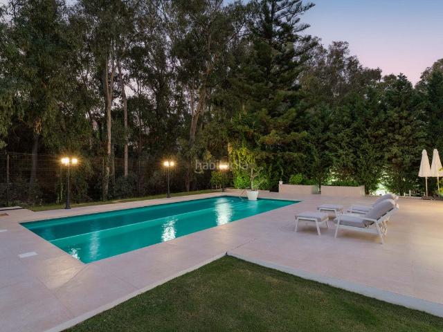 Casa adosada en venta en Marbella, Las Brisas. Casas adosadas.