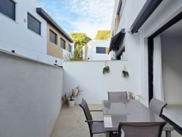 casa adosada en Venta en Marbella. LEPV T4464