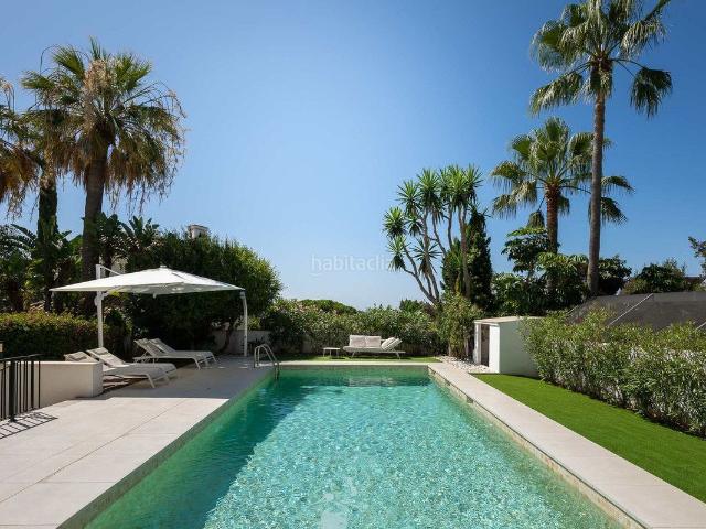 Casa adosada en venta en Marbella, Marbesa. Casas adosadas.