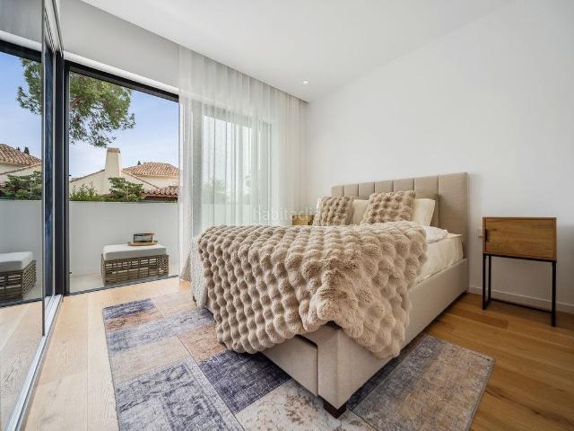 Casa adosada en venta en Marbella, Marbesa. Casas adosadas.
