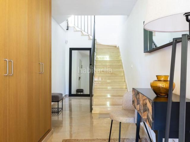 Casa adosada en venta en Marbella, Nagüeles Alto. Casas adosadas.