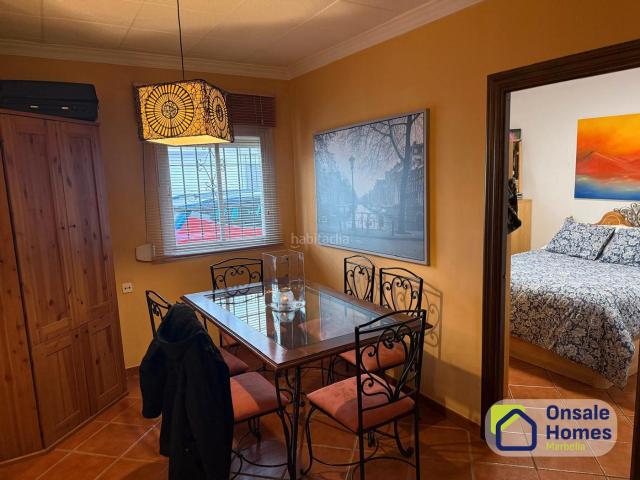 Casa adosada en venta en Marbella, San Pedro de Alcántara Pueblo. Encantadora casa adosada con terraza privada y gran potencial. Casas adosadas.