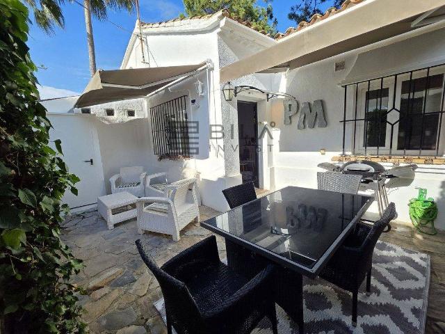 Casa adosada en Venta en Marbesa