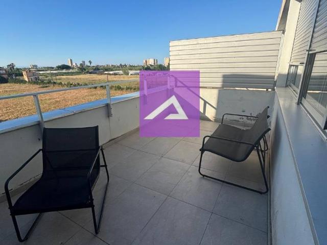 Casa adosada en Venta en Mareny Blau