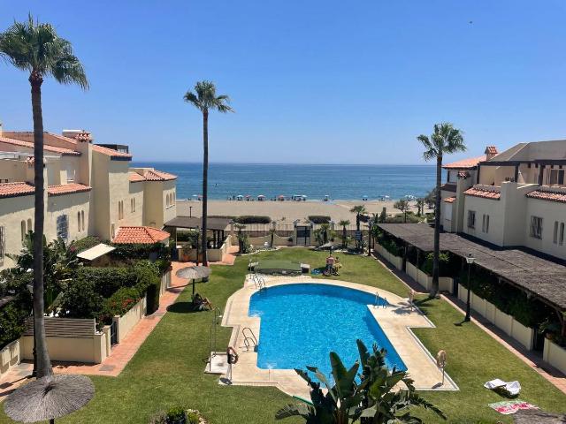 Casa adosada en Venta en Marina de Casares