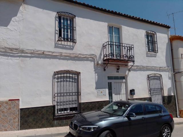 Casa adosada en Venta en Martos