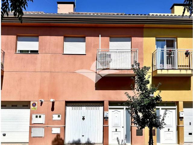 Casa adosada en Venta en Massamagrell