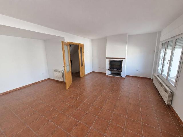 Casa adosada en Venta en Méntrida
