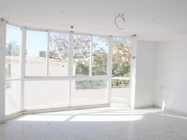 Casa adosada en Venta en Miguel Esteban