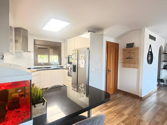 Casa adosada en venta en Mijas, Calahonda. Casa Adosada en Calahonda. Casas adosadas.