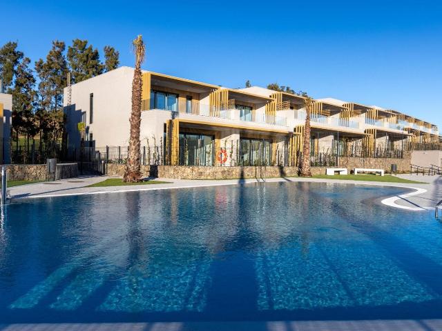 Casa adosada en venta en Mijas, El Faro de Calaburra Chaparral. Adosado a estrenar a 6 minutos andando de la playa!EN Townhouse brand new 6 minutes walking to the beach!. Casas adosadas.