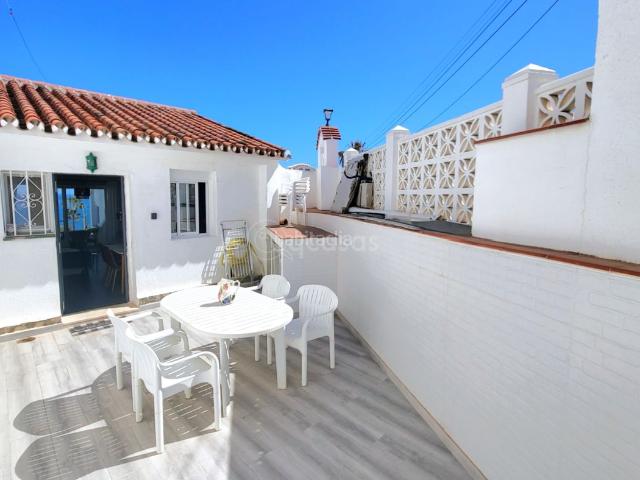 Casa adosada en venta en Mijas, El Faro de Calaburra Chaparral. Chalet adosado totalmente reformado vistas al mar. Casas adosadas.