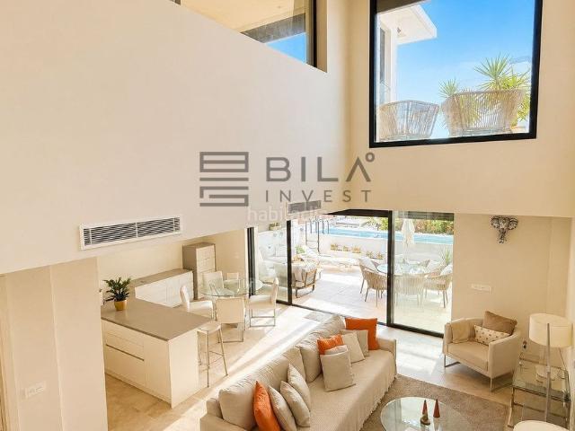 Casa adosada en venta en Mijas, La Cala Mijas. Casa en venta en Urb. Azalea Jardinana en La Cala de Mijas, Mijas Costa. Casas adosadas.