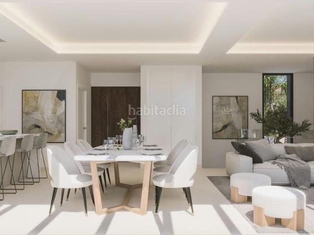Casa adosada en venta en Mijas, La Cala Mijas. Lujosa adosada en primera línea de golf cerca de la Cala de Mijas. Casas adosadas.