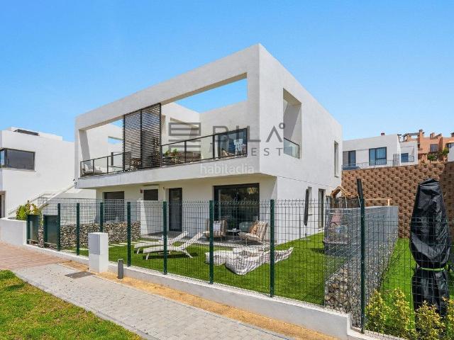 Casa adosada en venta en Mijas, Riviera del Sol. Adosado en venta en Alya Mijas en Riviera del Sol, Mijas Costa. Casas adosadas.