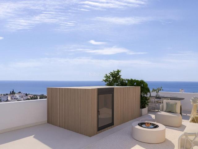 Casa adosada en venta en Mijas, Riviera del Sol. Casas adosadas de nueva construcción con vistas al mar cerca del campo de golf Miraflores, en Calahonda. Casas adosadas.
