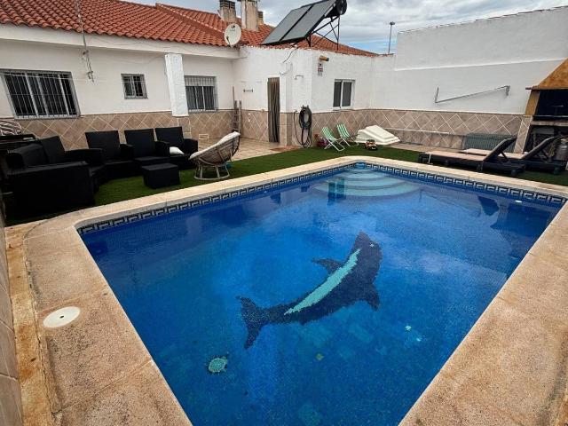 Casa adosada en Venta en Miranda