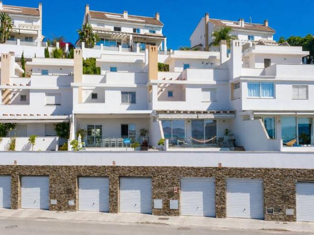 Casa adosada en Venta en Miraflores del Palo