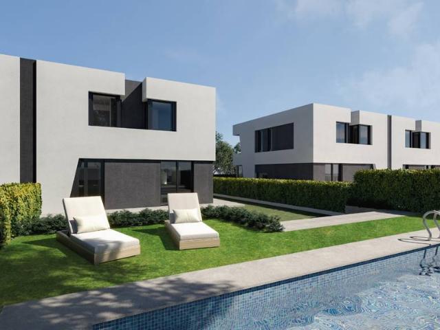 Casa adosada en Venta en Miño