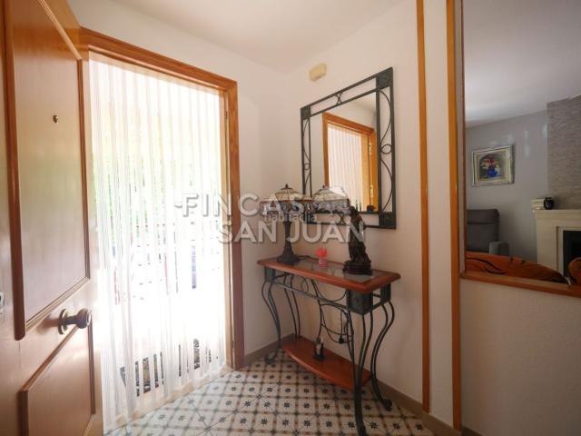 Casa adosada en venta en Mutxamel, Centro. Adosado en venta en Mutxamel, 3 dormitorios. Casas adosadas.