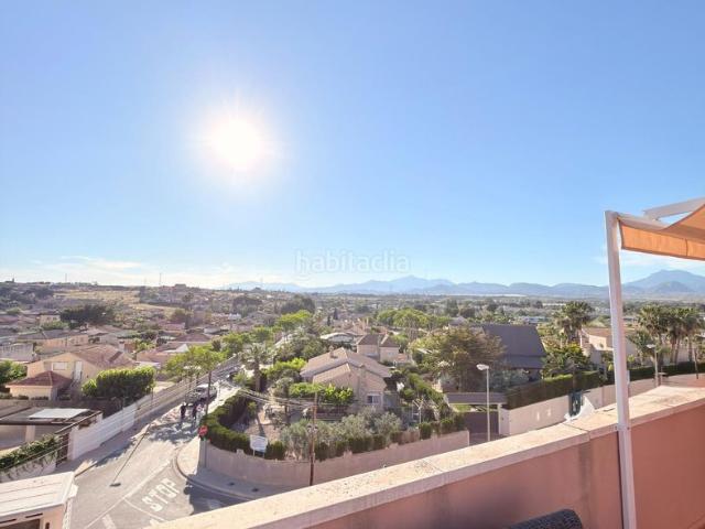 Casa adosada en venta en Mutxamel, La Huerta. Adosado en la zona de la Huerta, Mutxamel. Casas adosadas.