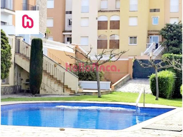 Casa adosada en Venta en Muga Gran Reserva Badia