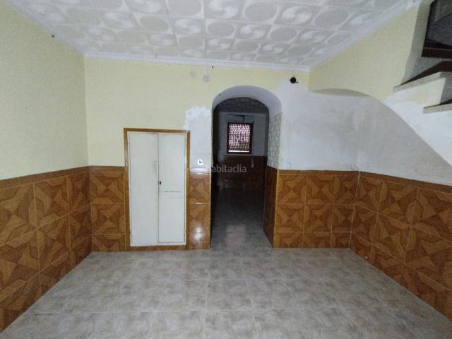 Casa adosada en venta en Mula. Venta de Casa Adosada en Calle Carmen Mula. Casas adosadas.