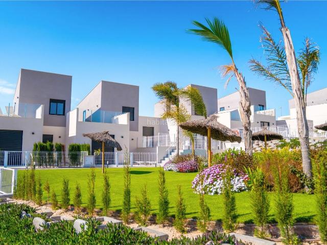 Casa adosada en venta en Murcia, Baños y Mendigo. Chalet adosado de obra nueva en Urbanización Villas Altaona. Casas adosadas.