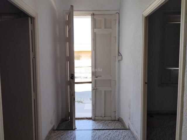 Casa adosada en venta en Murcia, Beniaján. CASA CON PARCELA A REFORMAR. Casas adosadas.