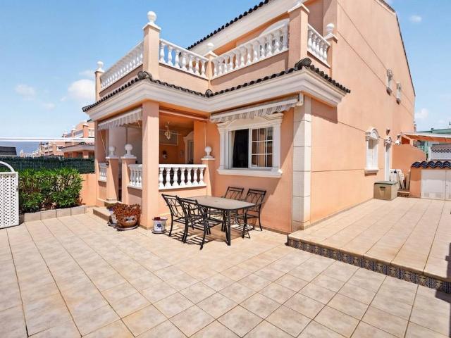 Casa adosada en Venta en Novamar Mediterráneo