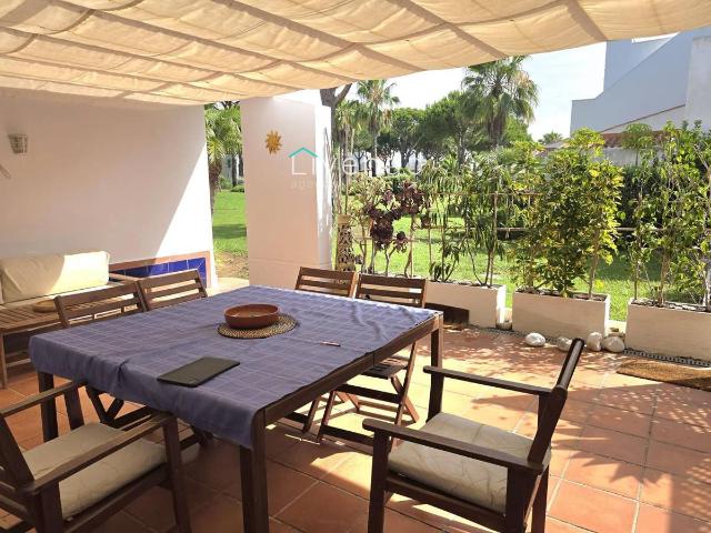 Casa adosada en Venta en Novo Sancti Petri