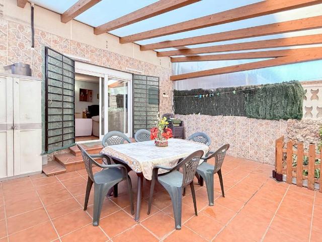 Casa adosada en Venta en Norte Universidad