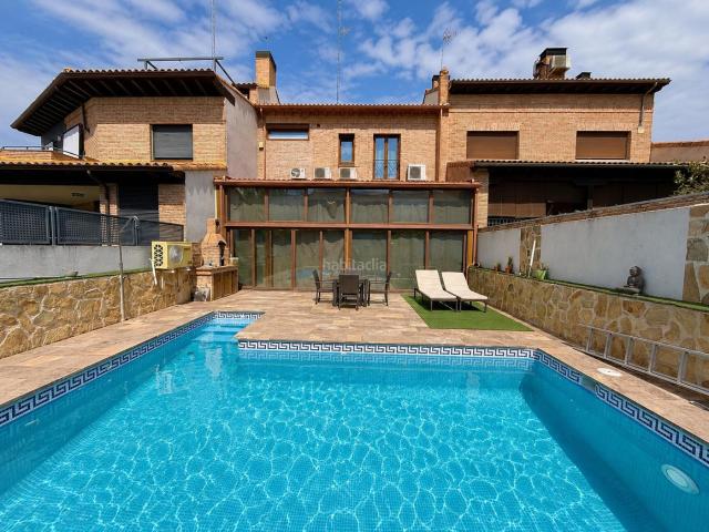 Casa adosada en venta en Navalcarnero, Covadonga Los Manzanos. chalet adosado. Casas adosadas.