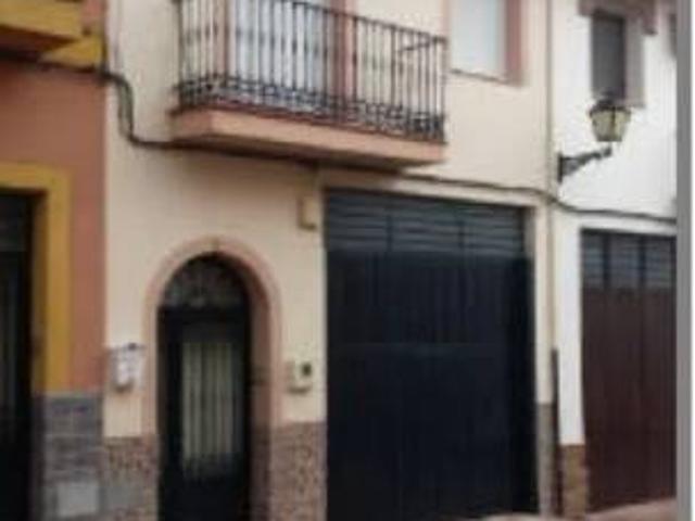 Casa adosada en Venta en Navas de San Juan