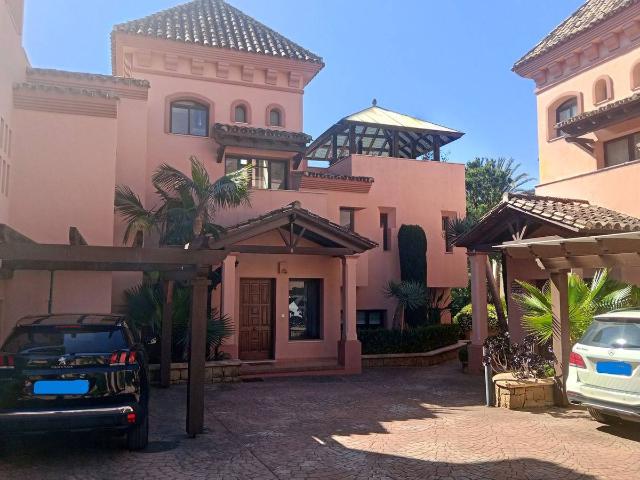 Casa adosada en Venta en Nagüeles Alto