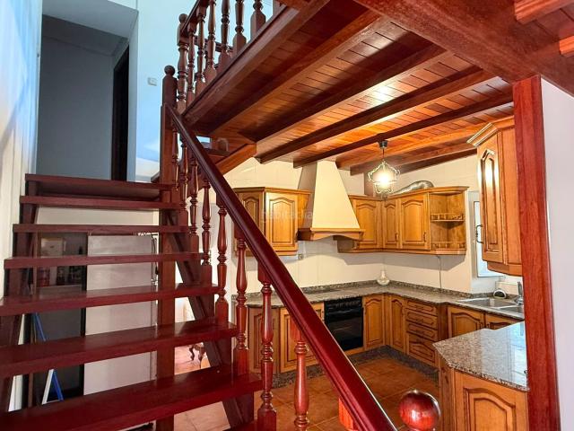 Casa adosada en venta en Narón, A Gándara. Casas adosadas.