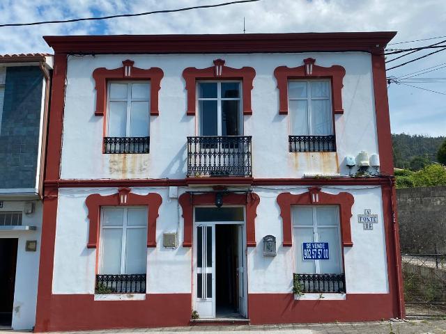 Casa adosada en Venta en Neda