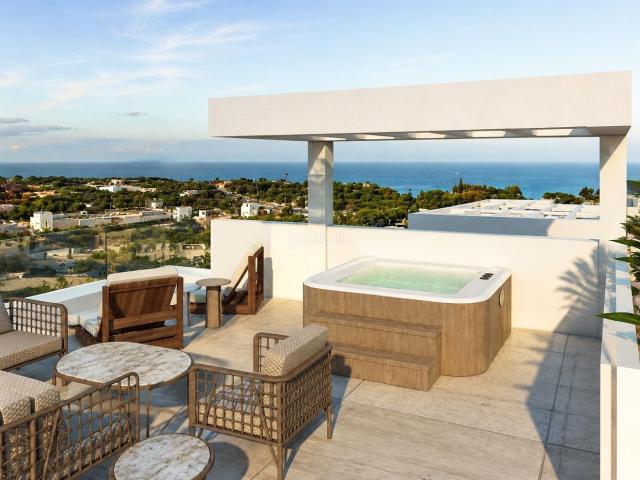 Casa adosada en venta en Nerja, Capistrano. Exclusivos chalets de lujo y diseño moderno en Nerja. Casas adosadas.