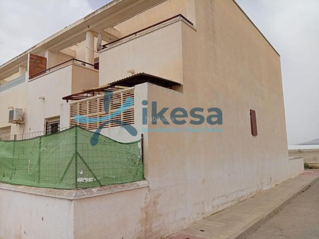 Casa adosada en venta en Níjar, San Isidro Campohermoso. Se vende Adosado en la localidad de Níjar. Casas adosadas.