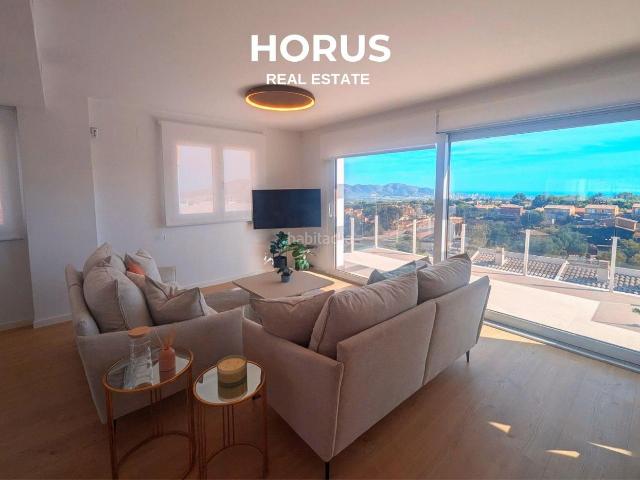 Casa adosada en venta en Nucia la, Montebello Nou Espai. Exclusivo chalet adosado tríplex en La Nucía elegancia, diseño y vistas panorámicas a Benidorm. Casas adosadas Nucia.