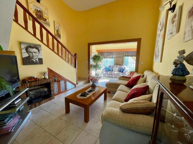 Casa adosada en venta en Nucia la, Varadero. CHALET ADOSADO, CON VISTAS A LA PISCINA EN PINAR DE GARAITA, LA NUCIA. Casas adosadas Nucia.