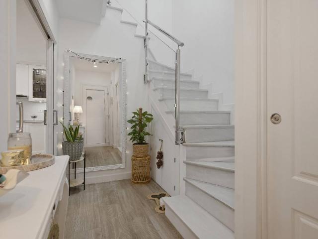 Casa adosada en Venta en Núcleo urbano