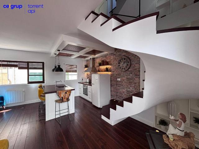 Casa adosada en Venta en Nucli Antic