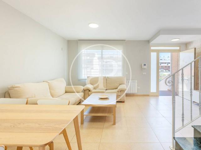 Casa adosada en Venta en Nuevo Centro
