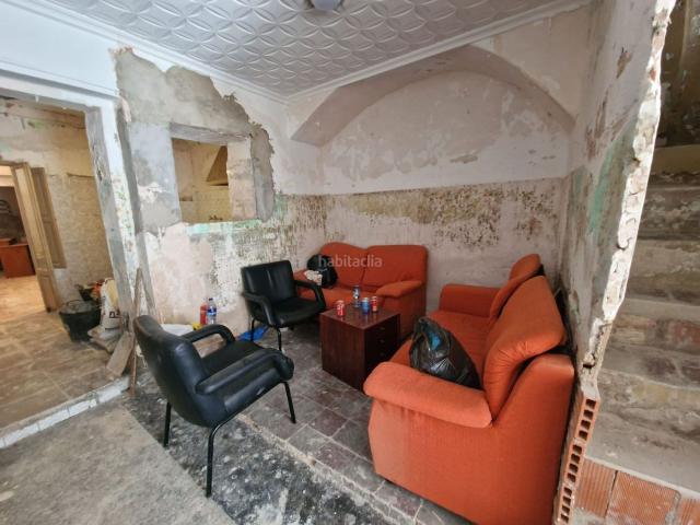 Casa adosada en venta en Nules. Adosado en venta en Centro, 4 dormitorios. Casas adosadas.