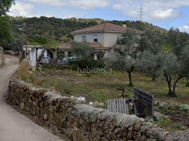 Casa adosada en venta en Nuño Gómez. SE VENDE inmueble ALQUILADO en Nuño Gómez. Casas adosadas Nuño.